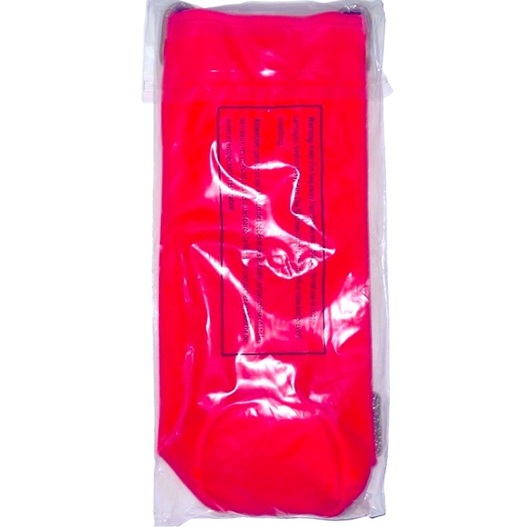 LILLY PULITZER Gift Bag Insulted Wine Tote Ruby Red “Making Spirts Bright” NWT - Picture 6 of 8